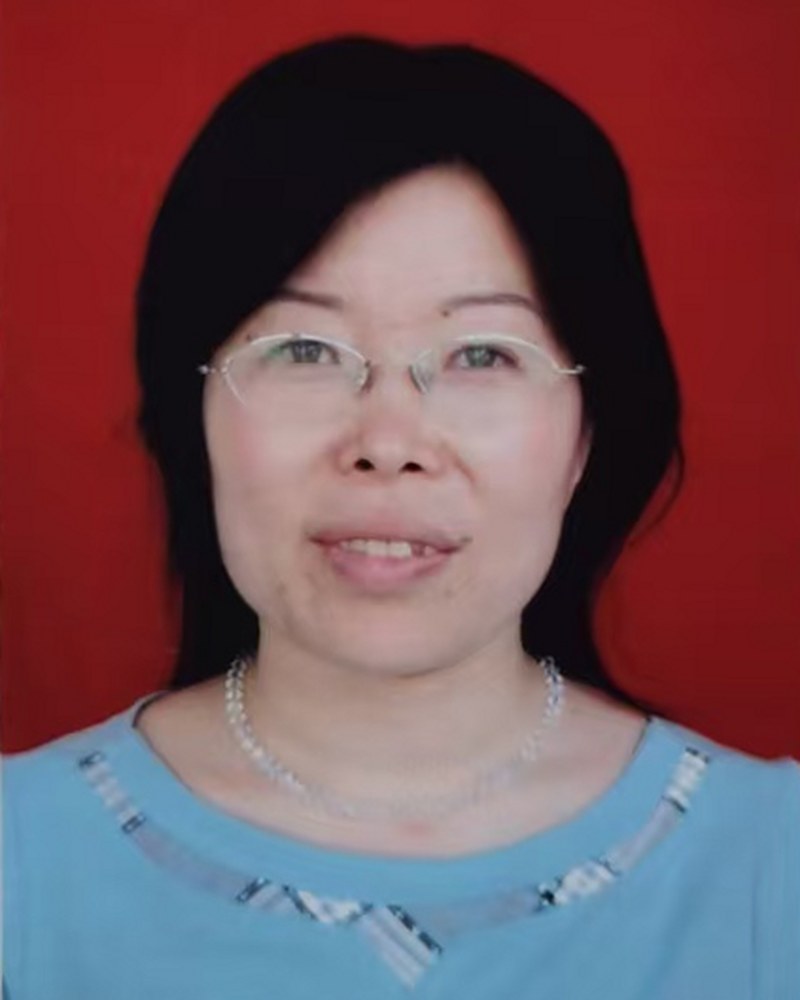都雪婷老师证件照